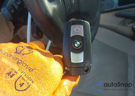 2010 BMW 328I из США, поврежденный, VIN WBAPH7G53ANM53998